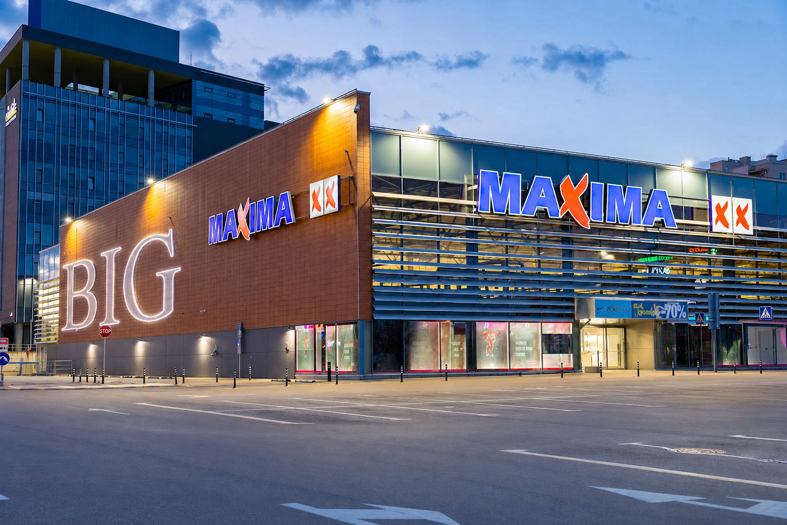 MAXIMA XXX Shopping Center “BIG”